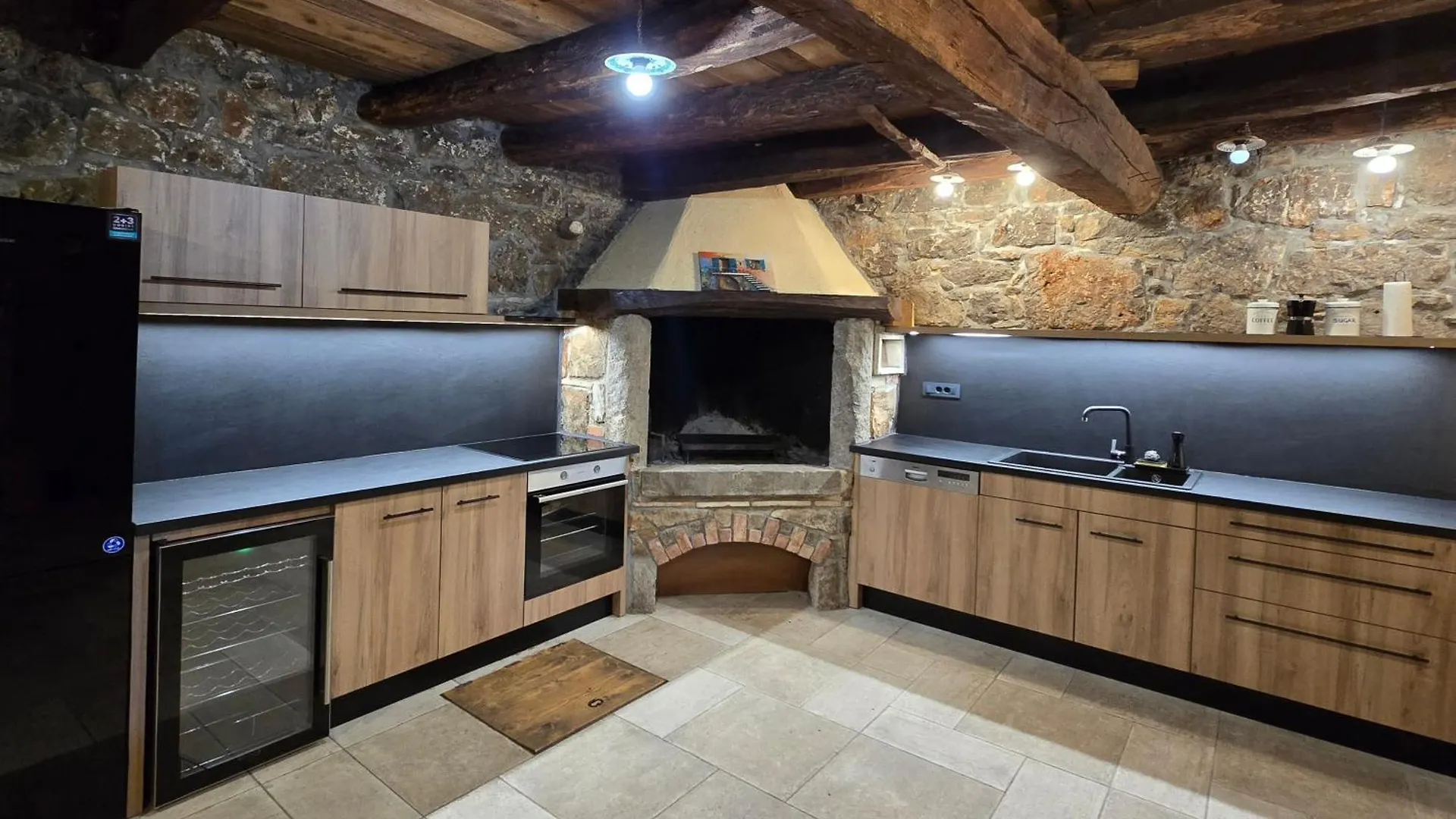 Apartmán Casa Storia & Casa Antica Veprinac 0*,  Chorvatsko