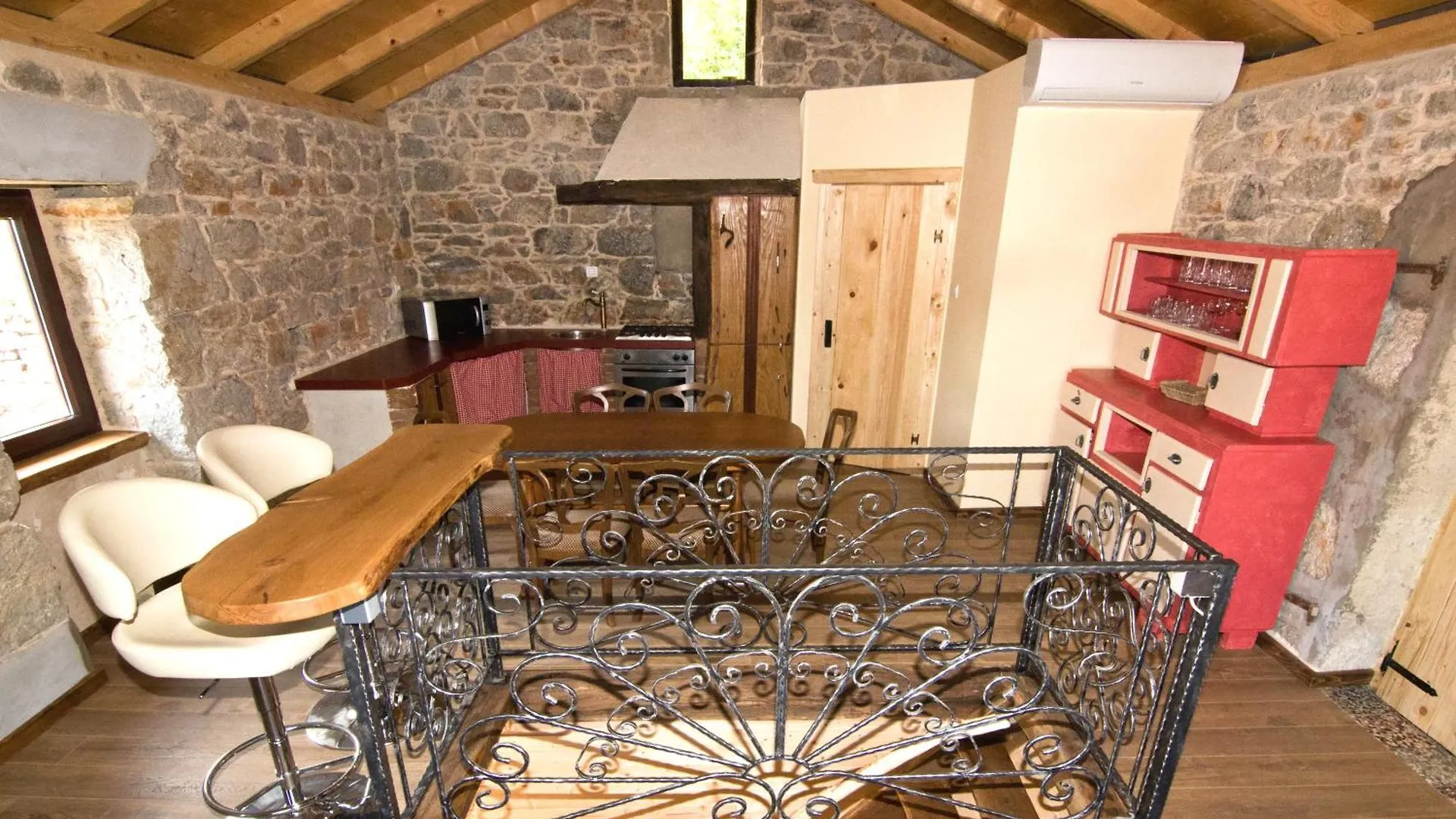 Casa Storia & Casa Antica Apartment Veprinac 0*,  Croatia